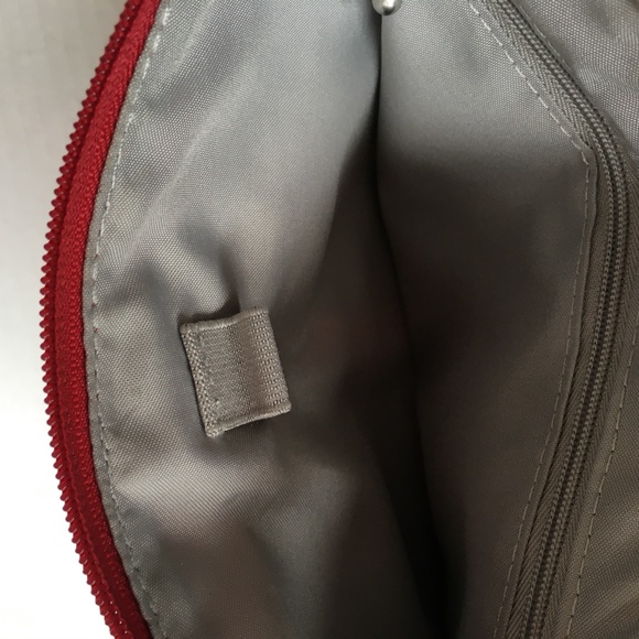 SAMPLE Baggallini Crossbody Bag Nylon Travel Red - Picture 8 of 10